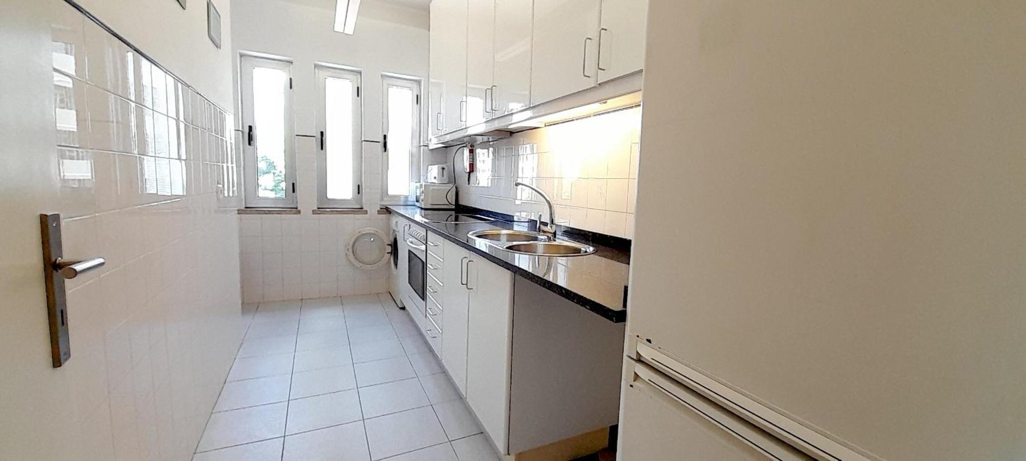 City Flat Near The Sea Порту Экстерьер фото